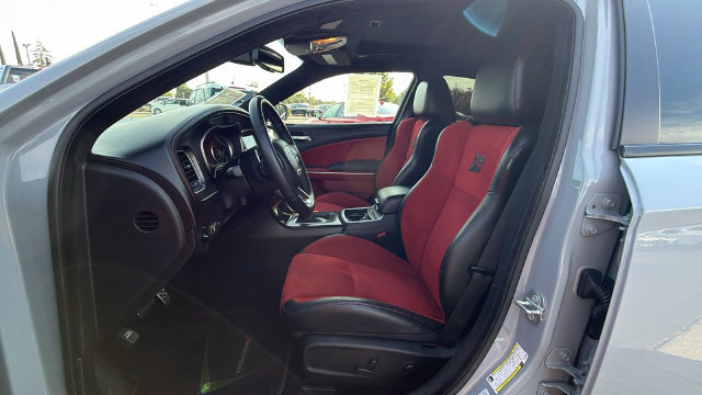 Used 2022 Dodge Charger Scat Pack RWD image 33