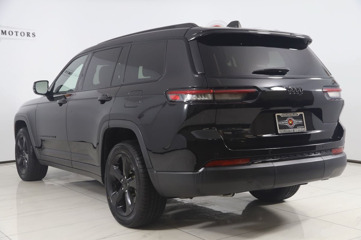 Used 2021 Jeep Grand Cherokee L Laredo AWD/4WD image 4