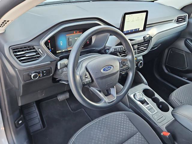 Used 2025 Ford Escape Active AWD/4WD image 10