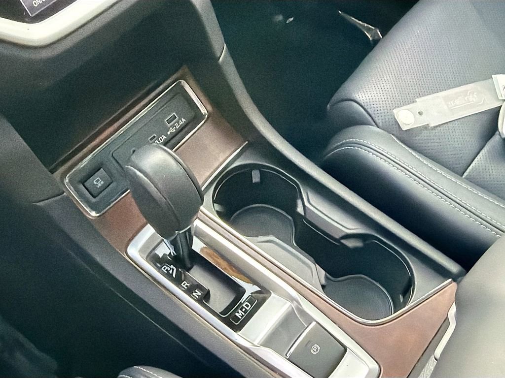 Used 2023 Subaru Ascent Touring image 32