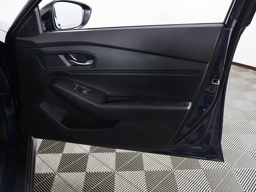 Used 2025 Honda Accord SE image 24