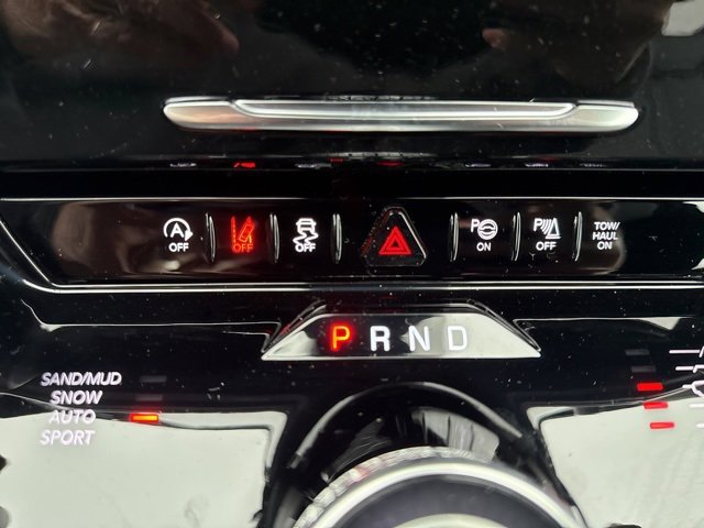 New 2025 Jeep Wagoneer L Series II w/ Convenience Group I image 51