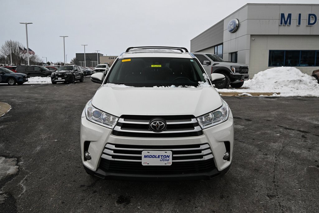 Used 2017 Toyota Highlander XLE image 10