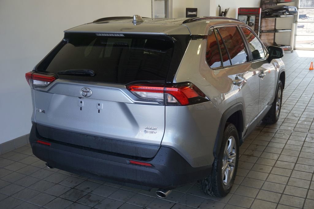 Certified 2025 Toyota RAV4 XLE image 13