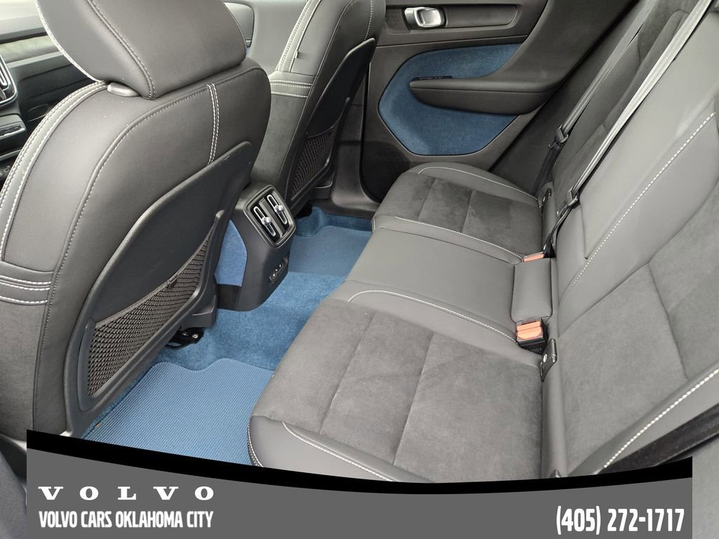 Certified 2023 Volvo C40 P8 Recharge Ultimate image 28