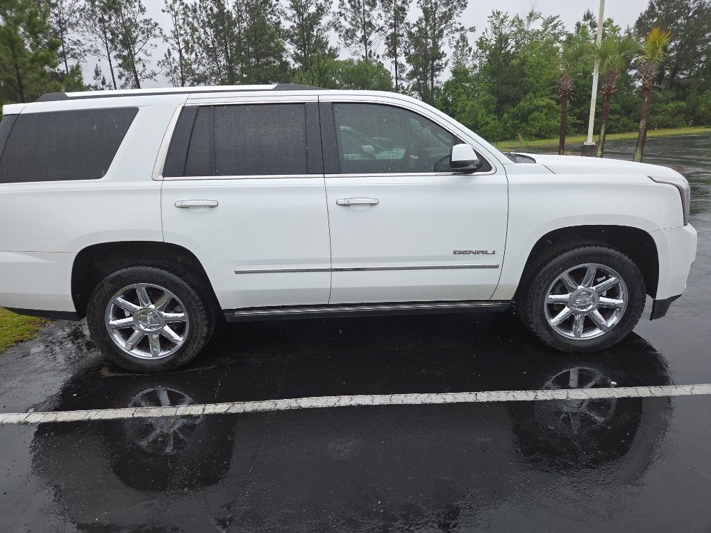 Used 2017 GMC Yukon Denali w/ Open Road Package RWD image 5