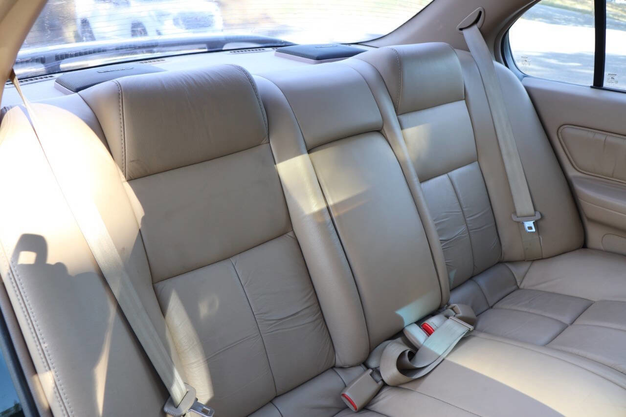 Used 1997 Nissan Maxima GXE FWD image 34