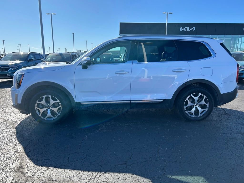 Certified 2021 Kia Telluride EX image 4