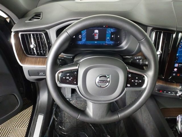 Used 2023 Volvo XC60 B5 Ultimate w/ Climate Package image 29