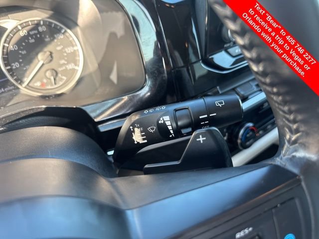 Used 2024 Nissan Pathfinder SV image 21