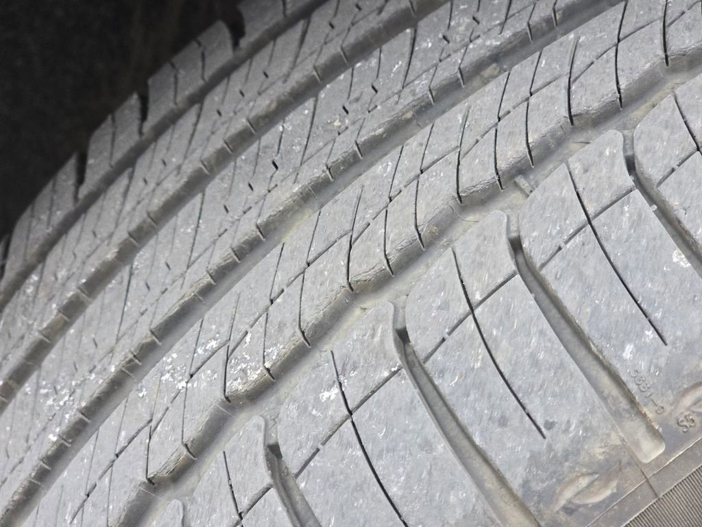 Certified 2020 Mercedes-Benz GLE 450 4MATIC image 12
