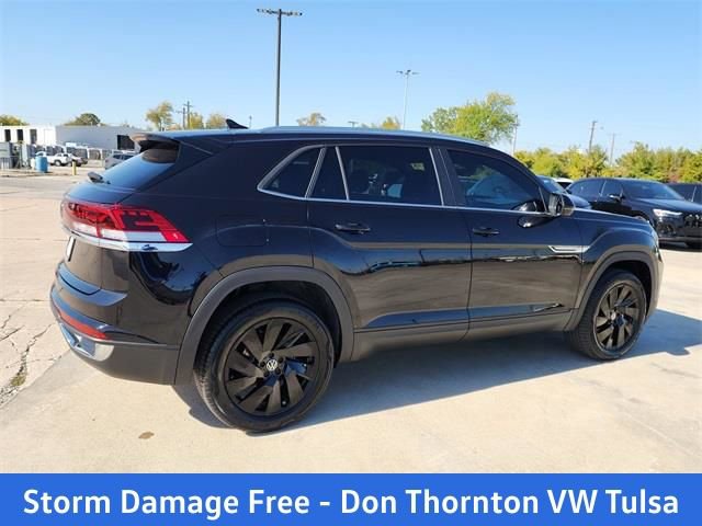 New 2026 Volkswagen Atlas Cross Sport SE image 2