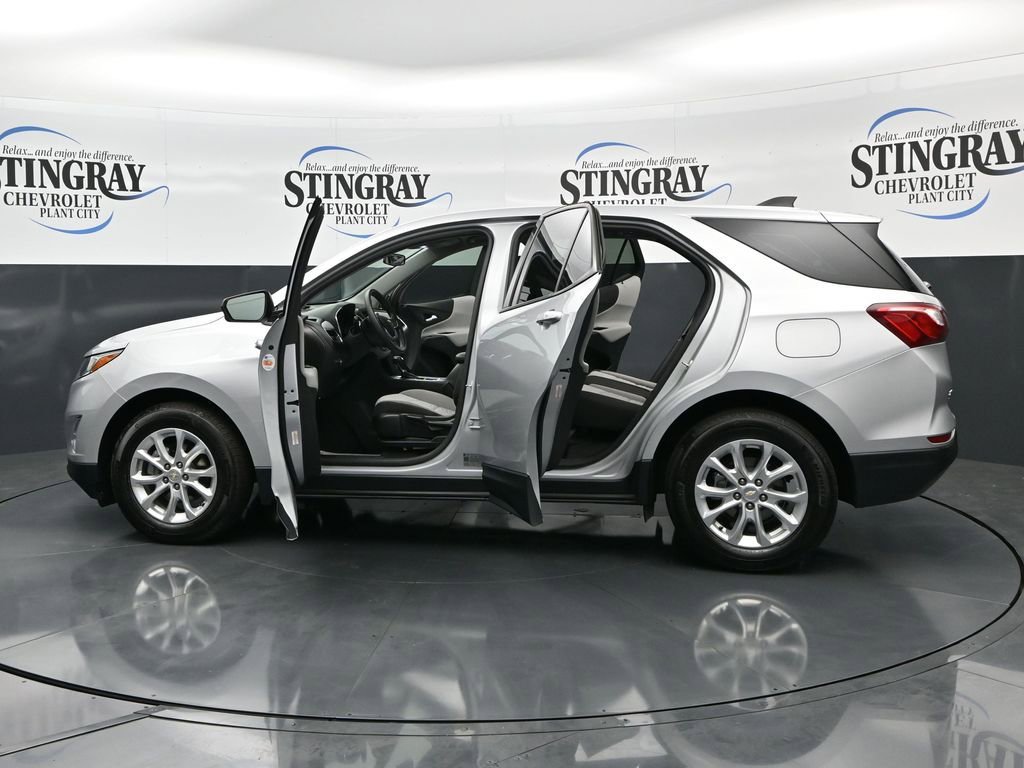 Used 2019 Chevrolet Equinox LS image 28