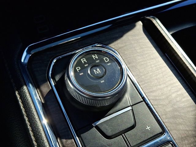 Used 2018 Ford Expedition Max Limited AWD/4WD image 16