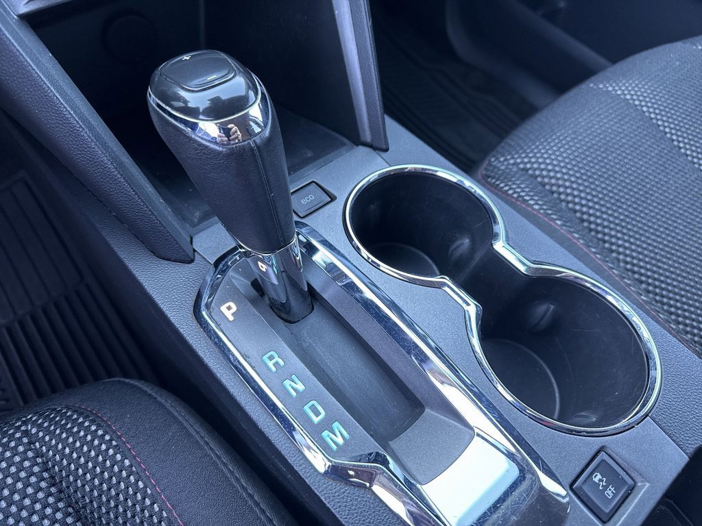 Used 2017 Chevrolet Equinox LT w/ Convenience Package image 15