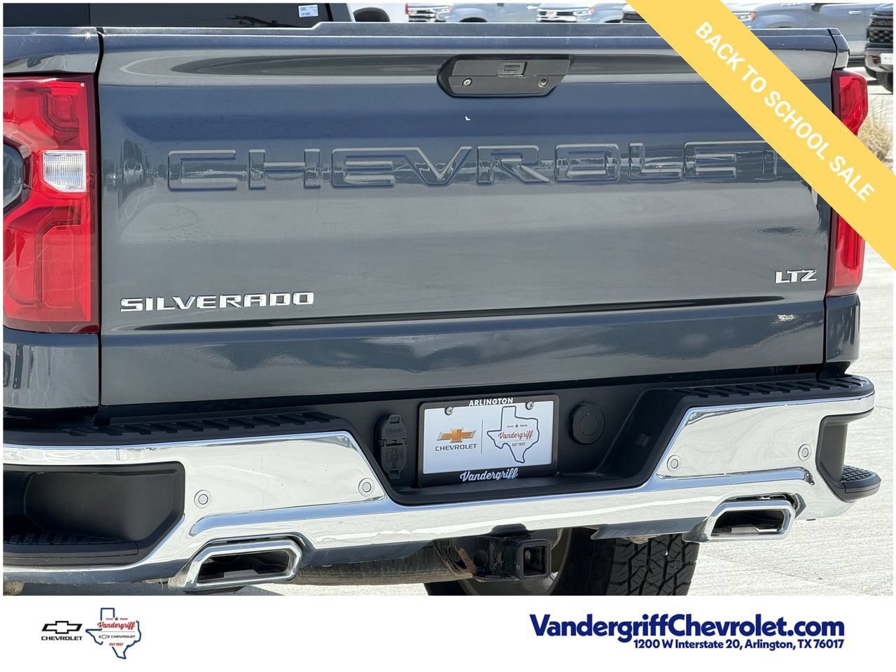 Certified 2021 Chevrolet Silverado 1500 LTZ w/ Z71 Off-Road Package AWD/4WD image 6