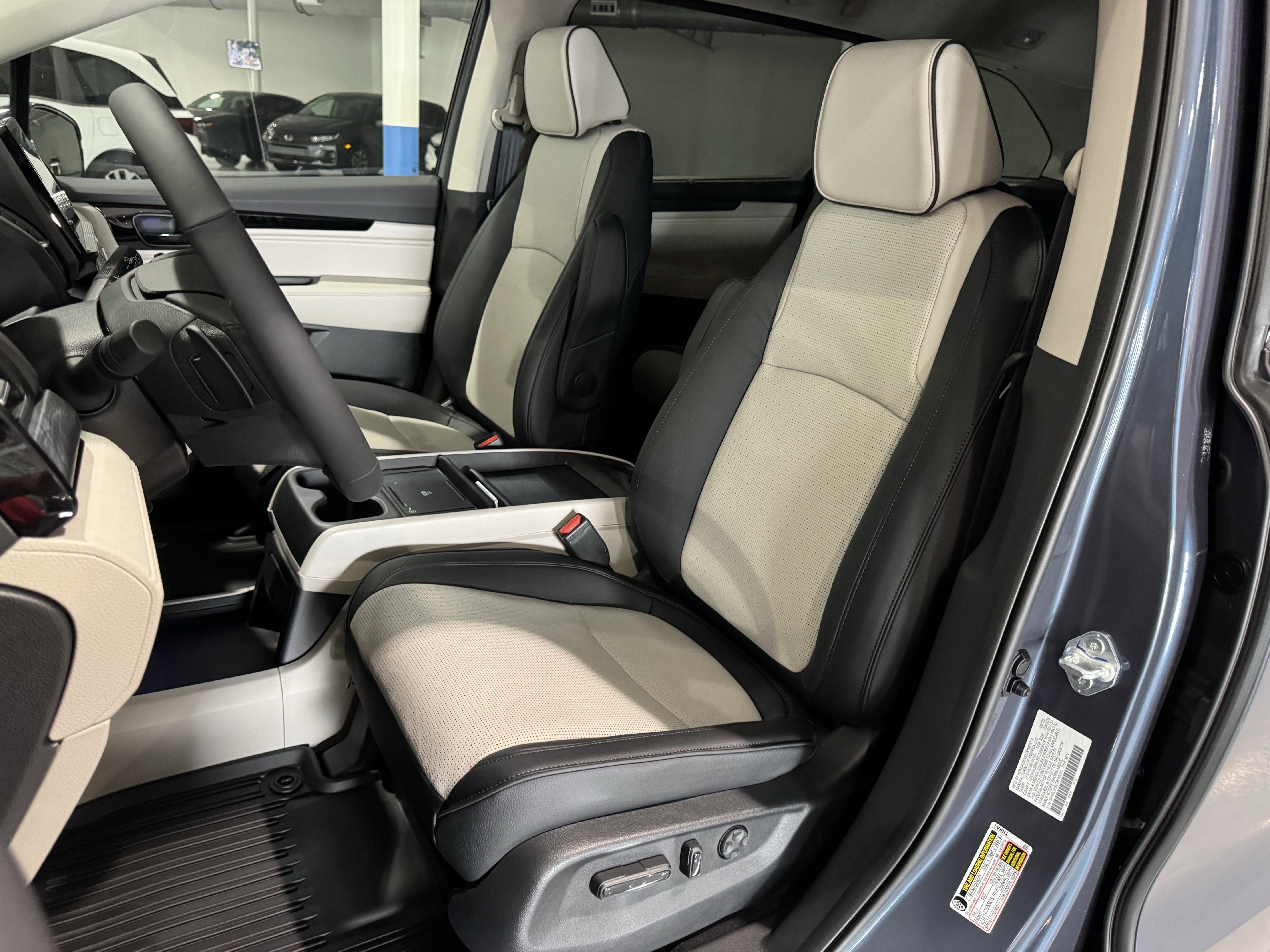 New 2026 Honda Odyssey Elite image 26