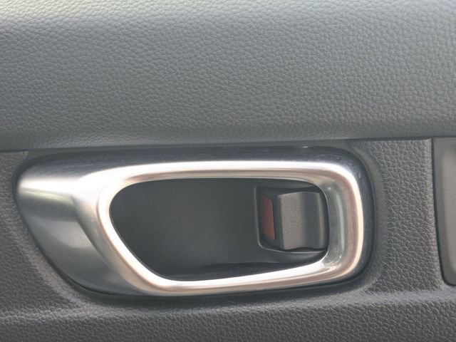 Used 2025 Honda Civic LX image 32