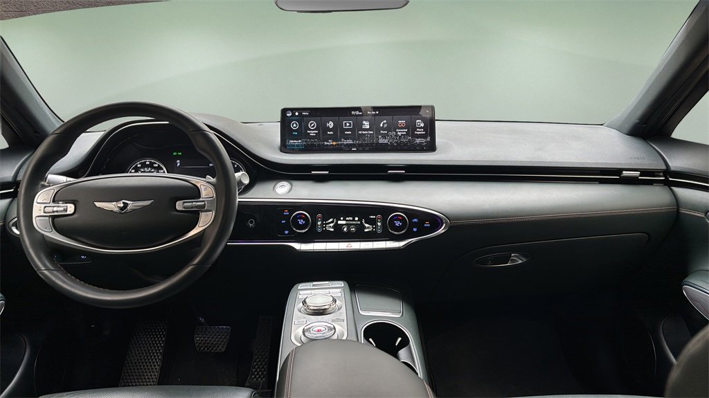 Used 2022 Genesis GV70 2.5T w/ Advanced Package image 12