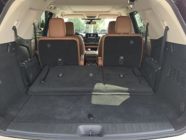 Certified 2025 Nissan Pathfinder Platinum w/ Lighting Package (N93) image 14