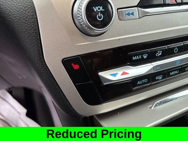 Used 2022 Ford Explorer XLT image 26