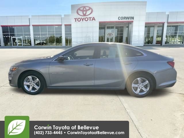Used 2024 Chevrolet Malibu LS image 2