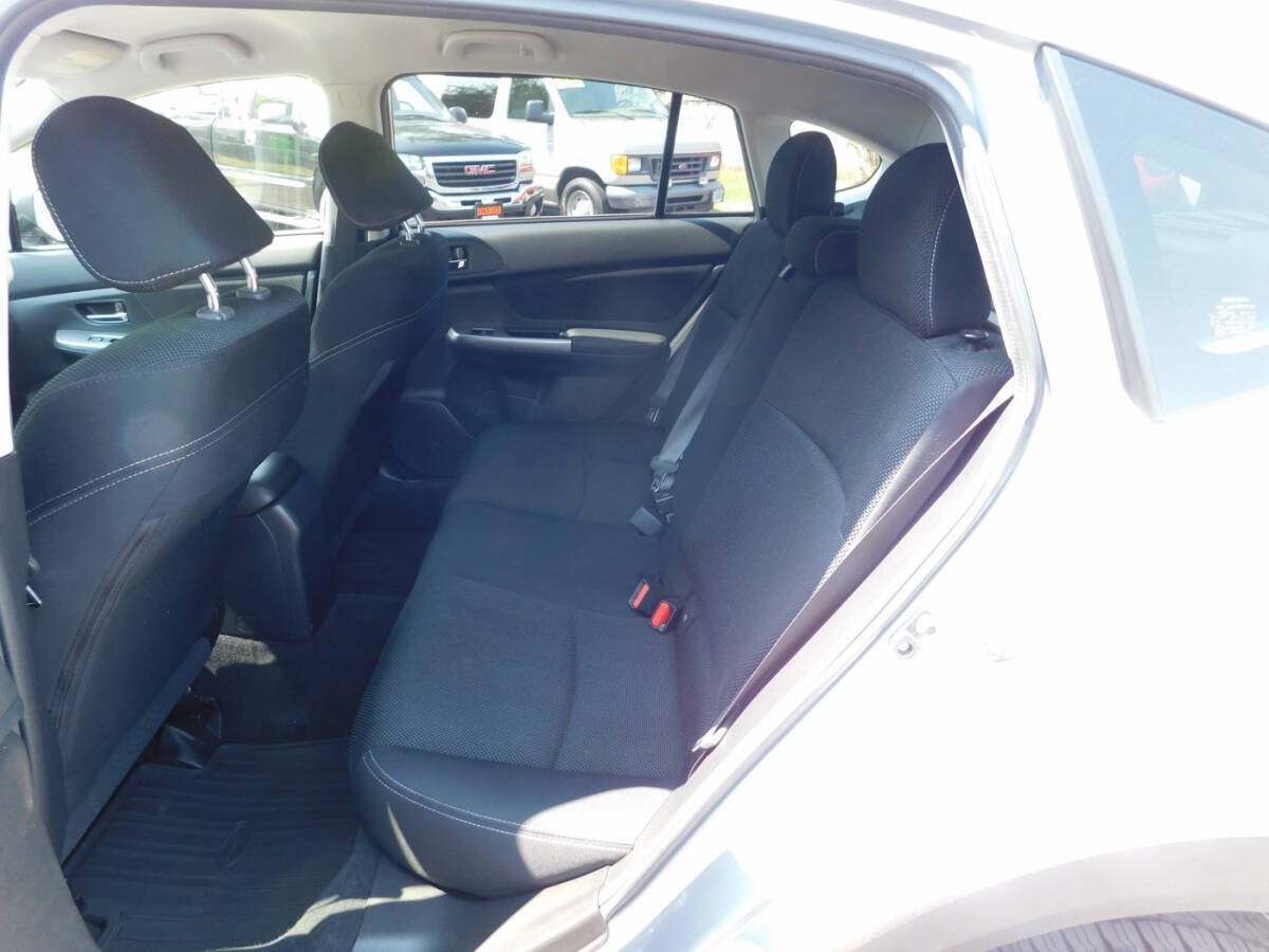 Used 2015 Subaru Crosstrek 2.0i Premium AWD/4WD image 6