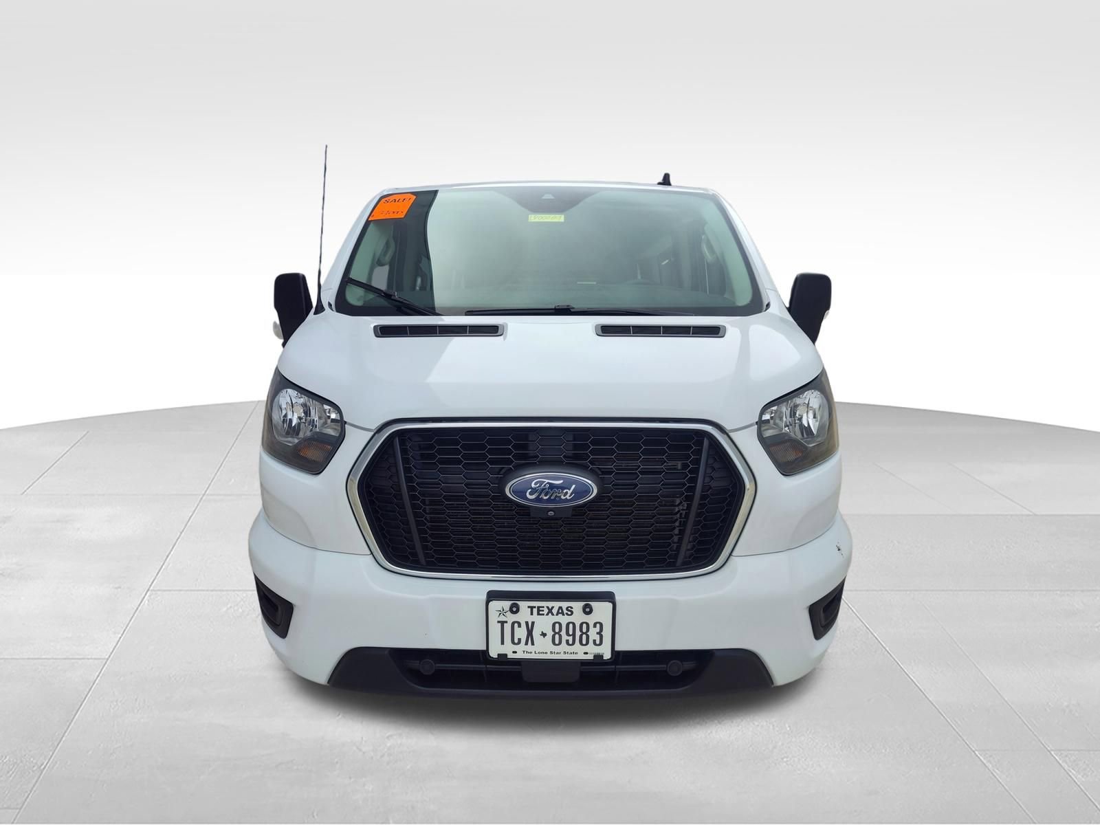Used 2023 Ford Transit 350 XLT RWD image 5