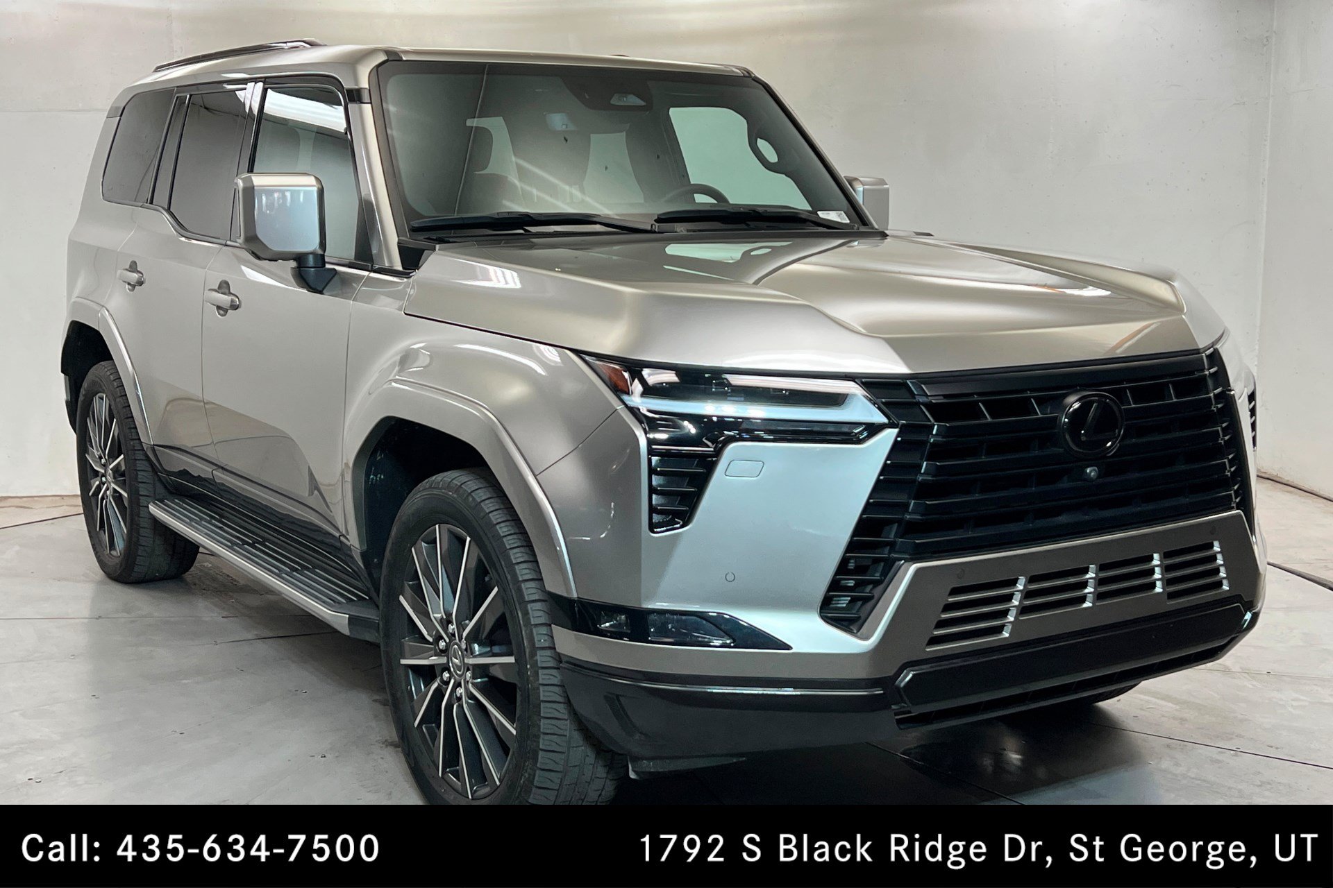 Used 2024 Lexus GX 550 w/ Accessory Package (Z1) AWD/4WD image 7