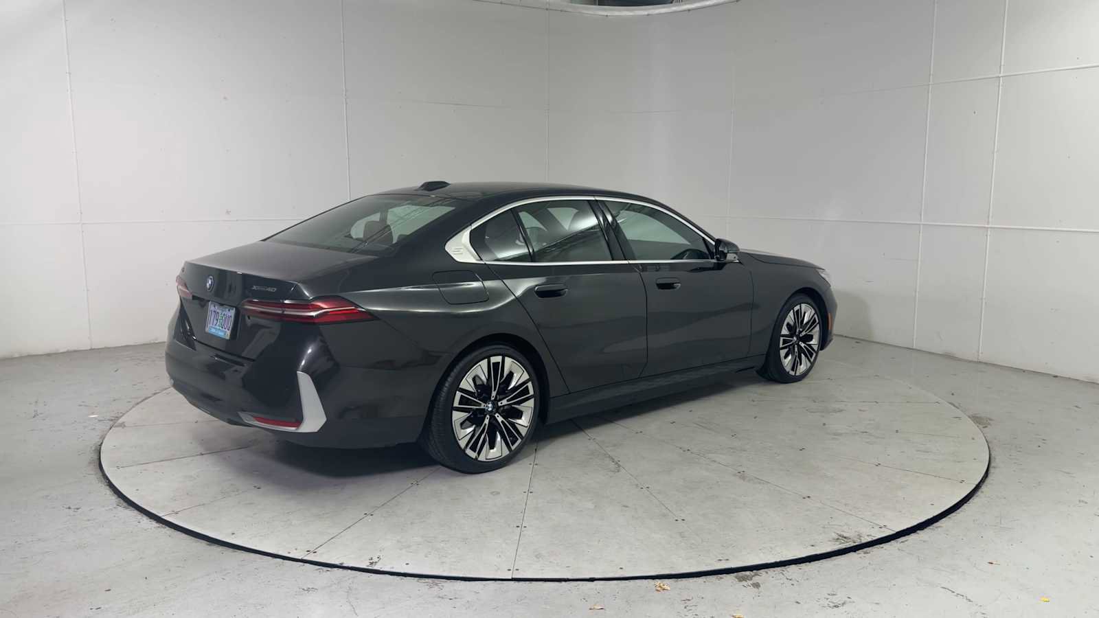 Certified 2026 BMW i5 eDrive40 video 2