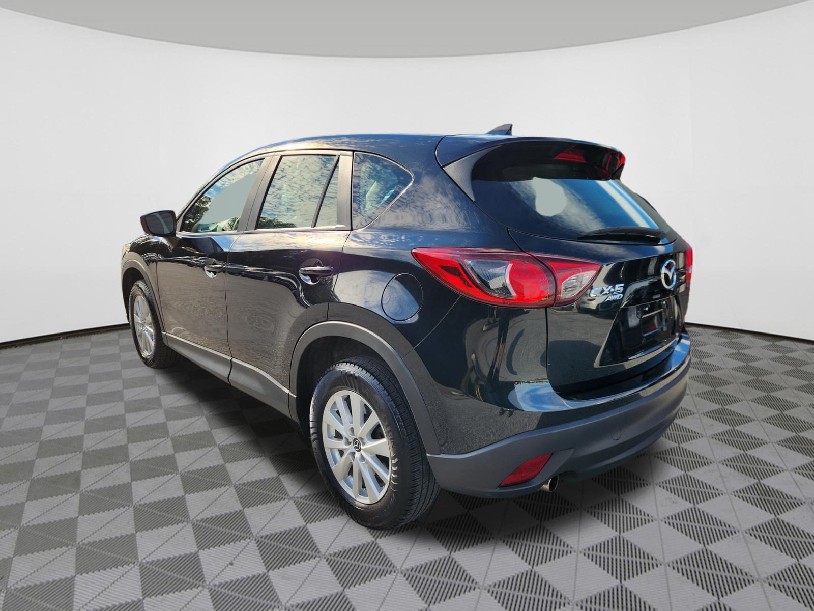 Used 2016 MAZDA CX-5 Sport w/ Rear Camera Package AWD/4WD image 3