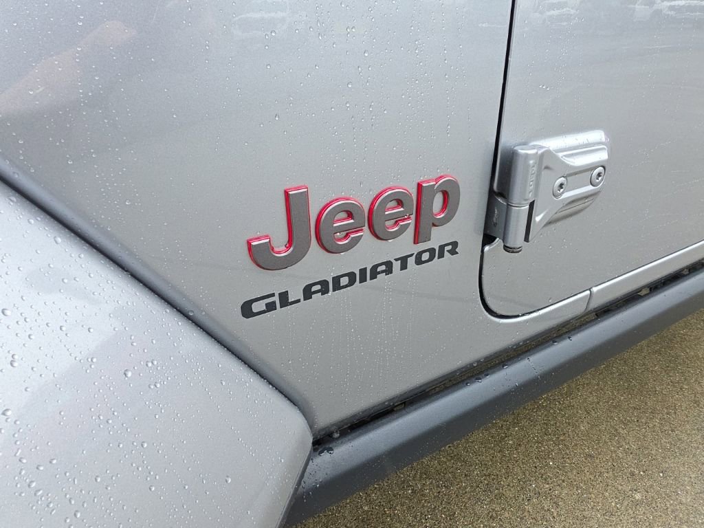 Used 2020 Jeep Gladiator Rubicon w/ LED Lighting Group AWD/4WD image 33
