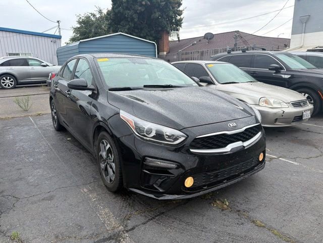 Used 2020 Kia Forte LXS FWD image 3