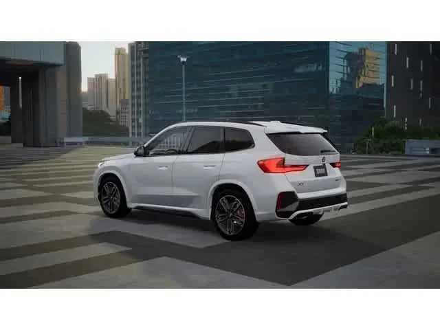 New 2026 BMW X1 xDrive28i w/ Technology Package AWD/4WD image 2