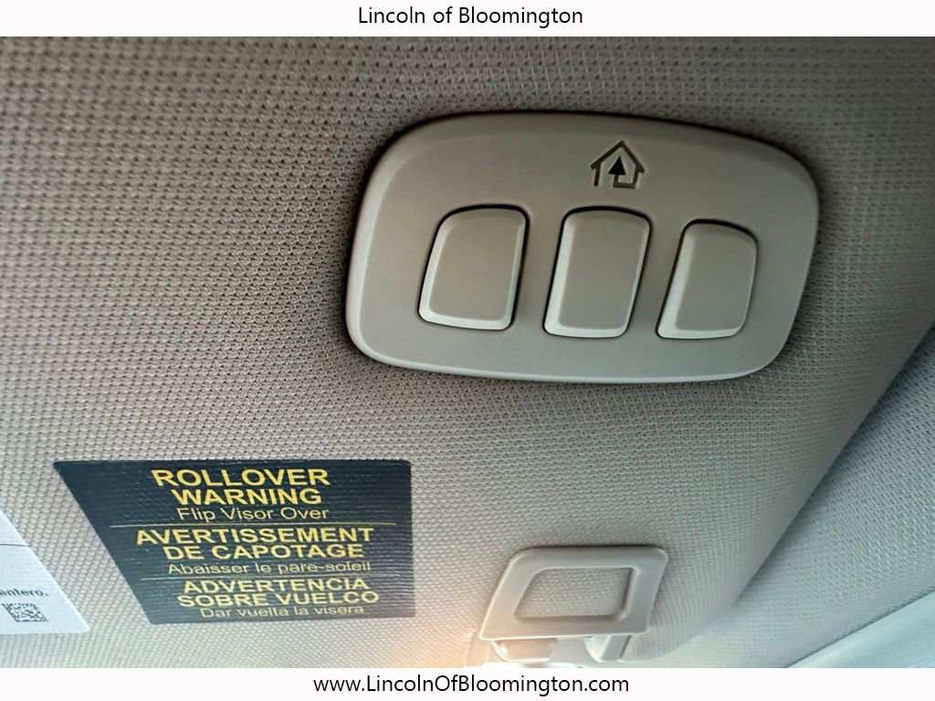 New 2025 Lincoln Corsair AWD w/ Equipment Group 101A image 35