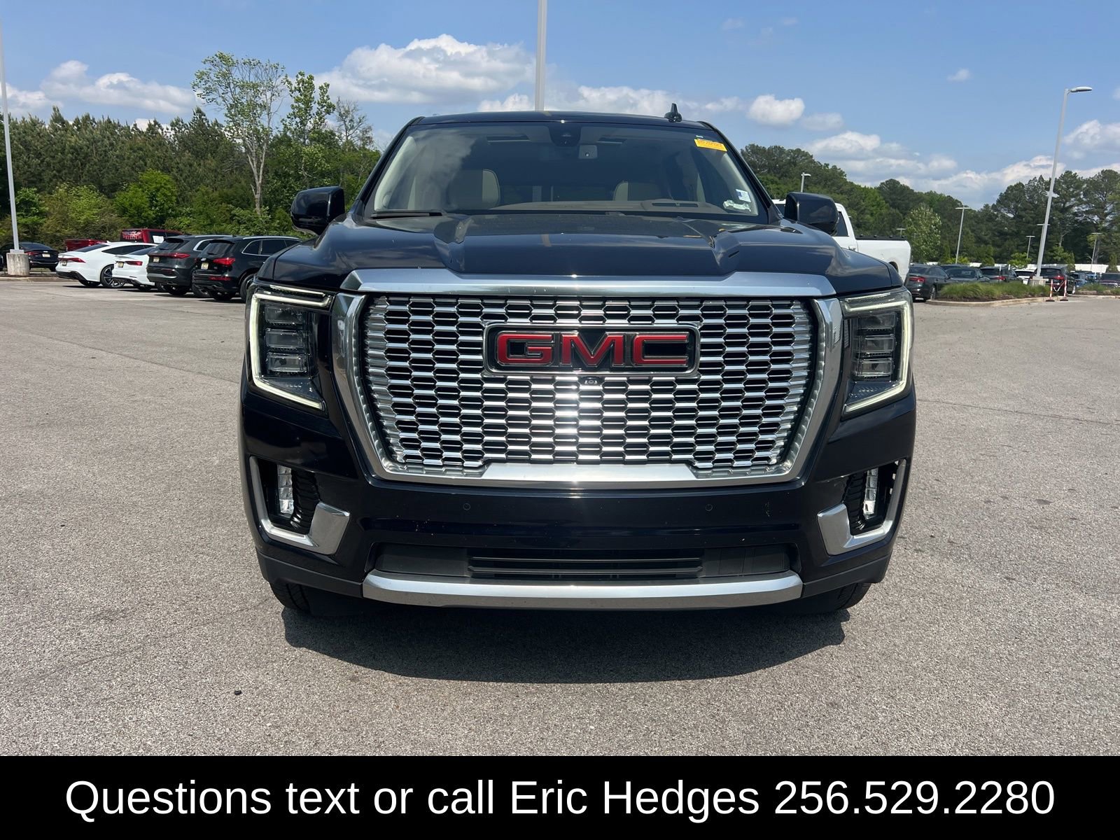 Used 2021 GMC Yukon Denali w/ LPO, Illumination Package RWD image 2