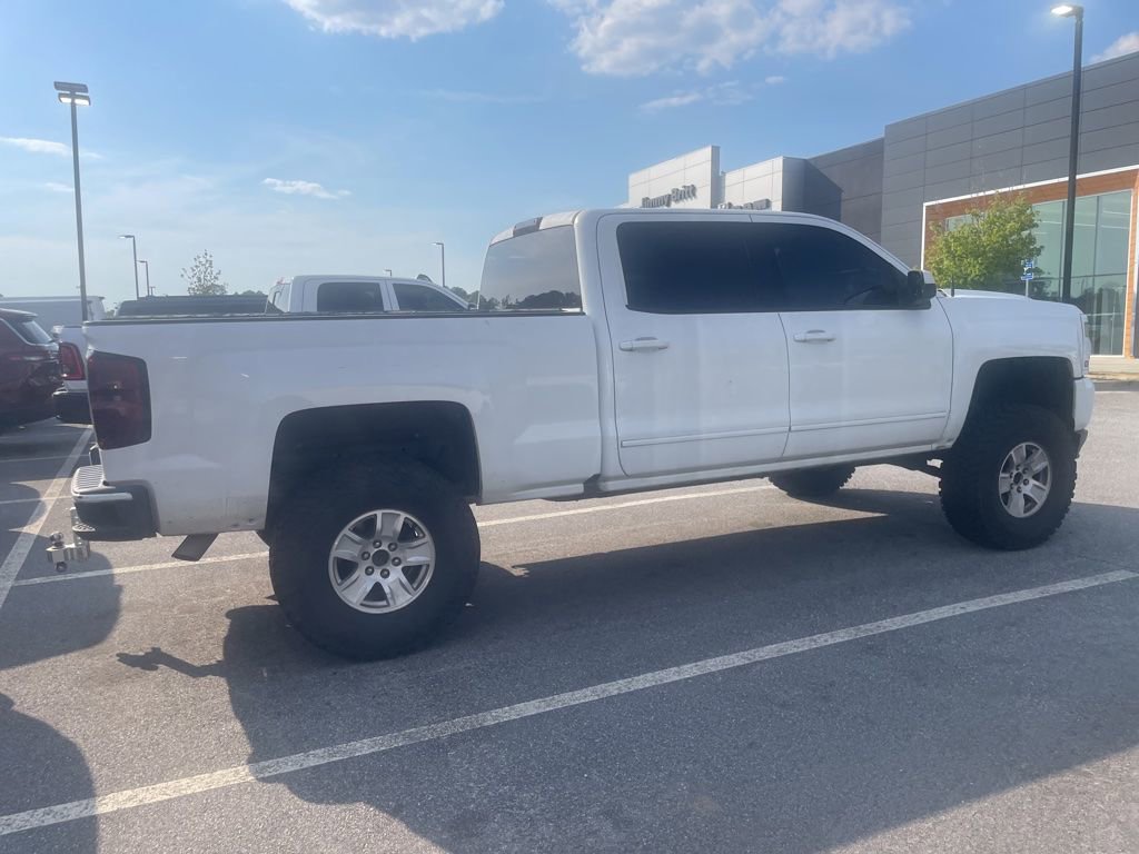 Used 2016 Chevrolet Silverado 1500 LT w/ Trailering Package AWD/4WD image 7