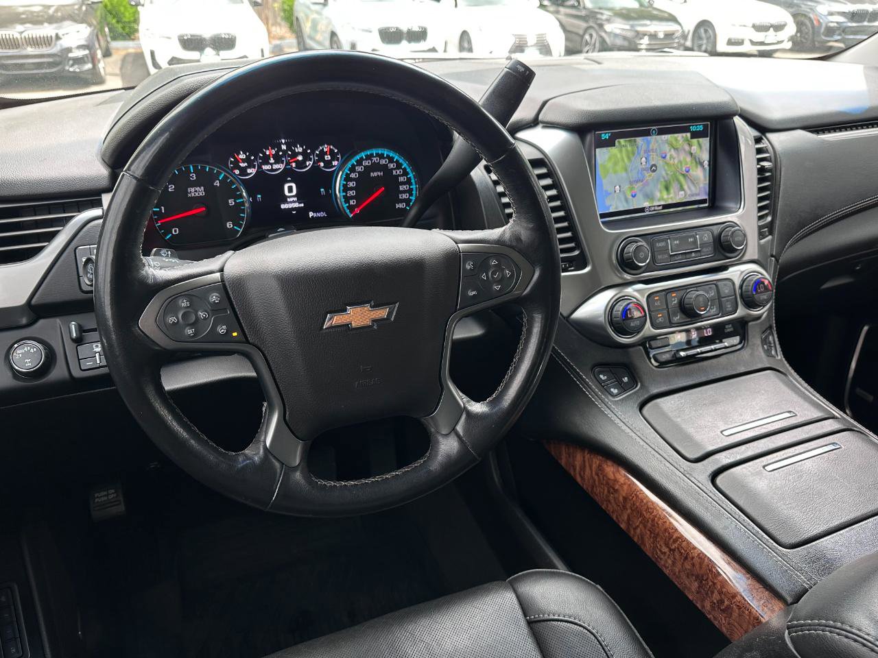 Used 2019 Chevrolet Suburban Premier AWD/4WD image 2