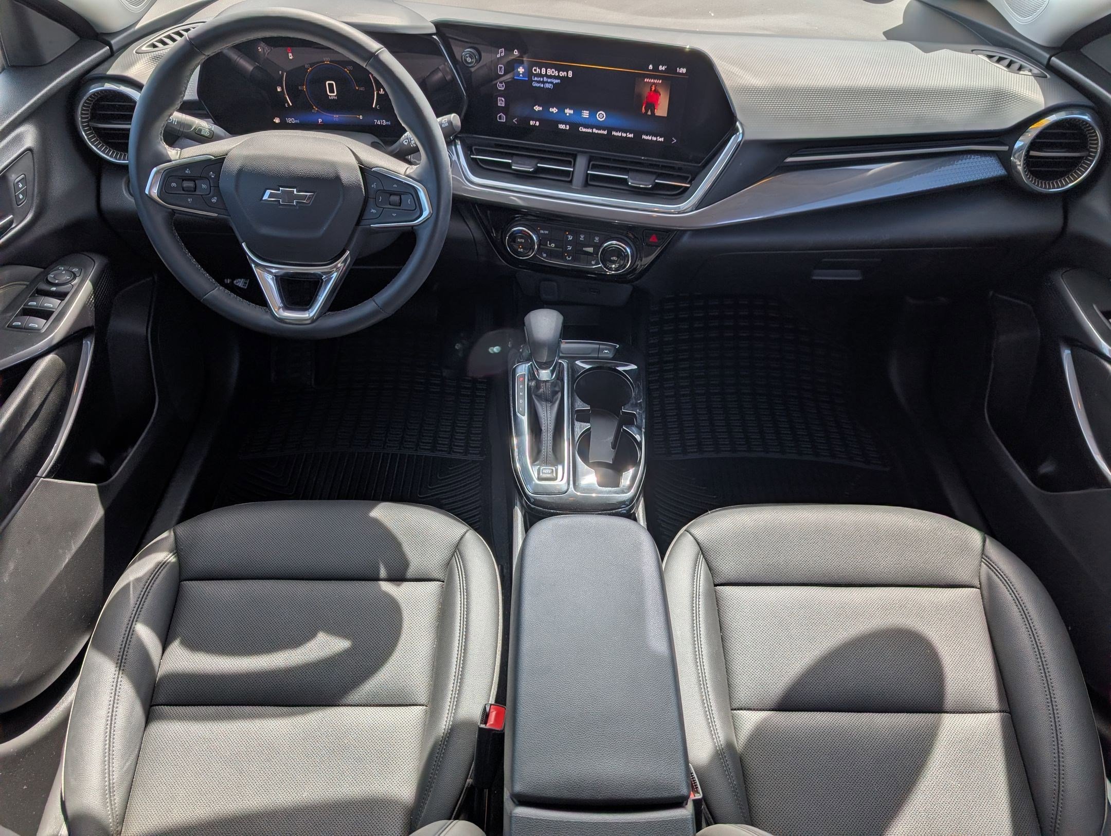 Used 2025 Chevrolet Trax ACTIV w/ Driver Confidence Package FWD image 25