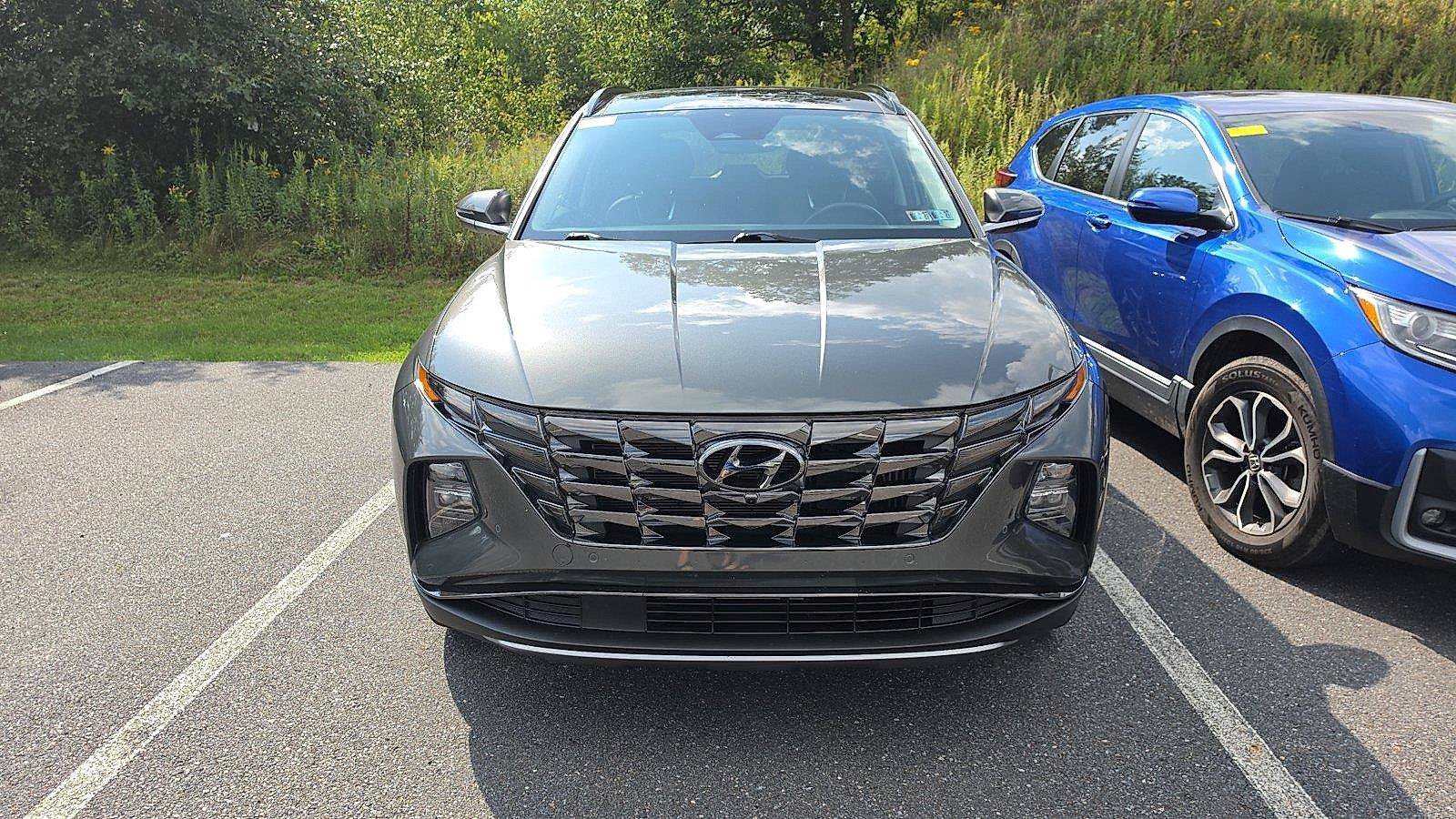 Used 2024 Hyundai Tucson Limited AWD/4WD image 2