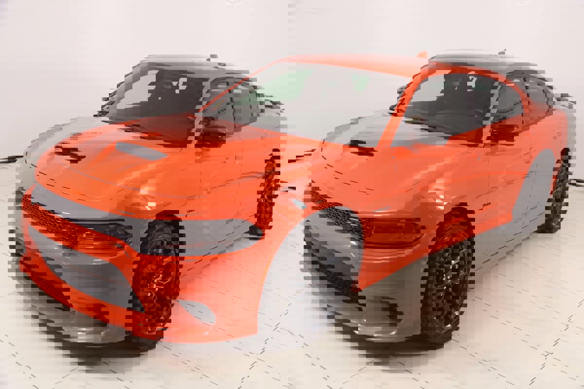 Used 2022 Dodge Charger R/T w/ Harman/Kardon Audio Group image 24