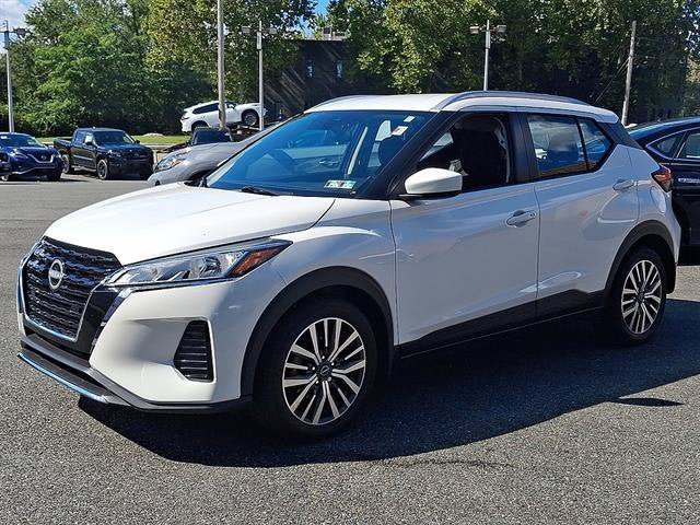 Certified 2023 Nissan Kicks SV FWD image 4