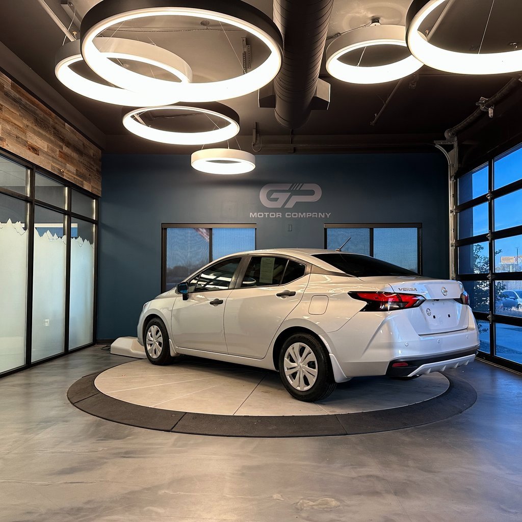 Used 2021 Nissan Versa S image 5