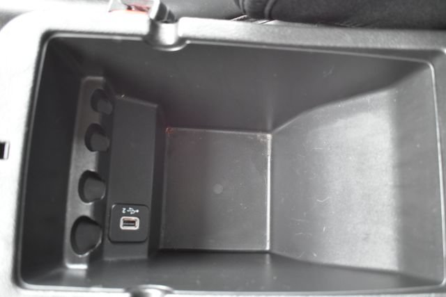 Used 2021 Jeep Cherokee Latitude Plus AWD/4WD image 34