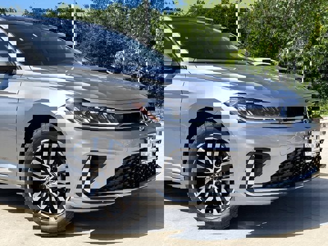 New 2025 Volkswagen Jetta SE image 7