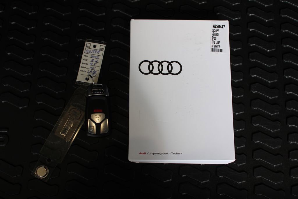 Used 2022 Audi Q5 2.0T Premium Plus AWD/4WD image 30