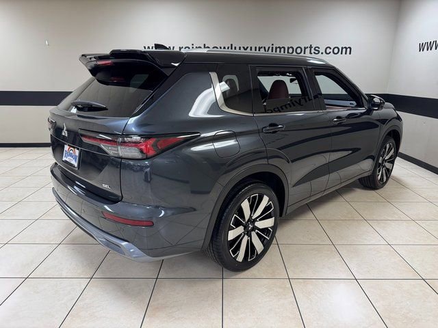 New 2026 Mitsubishi Outlander SEL image 6