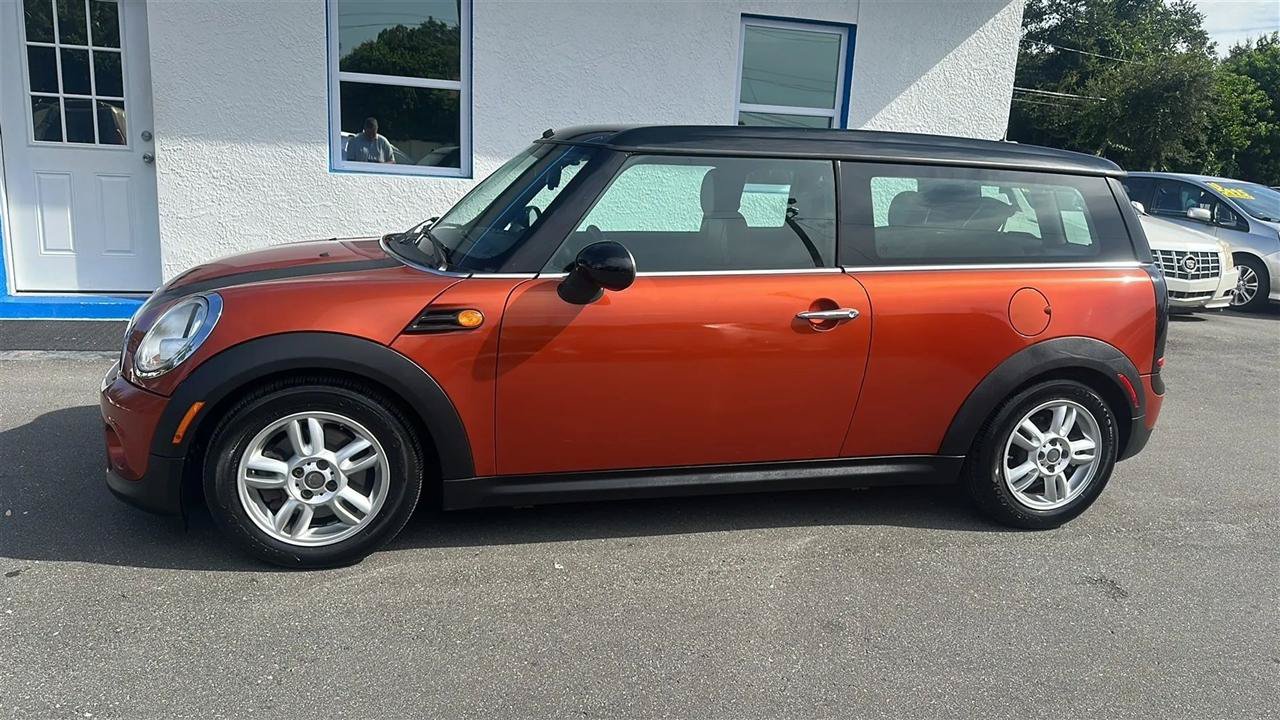 Used 2013 MINI Cooper Clubman FWD image 12