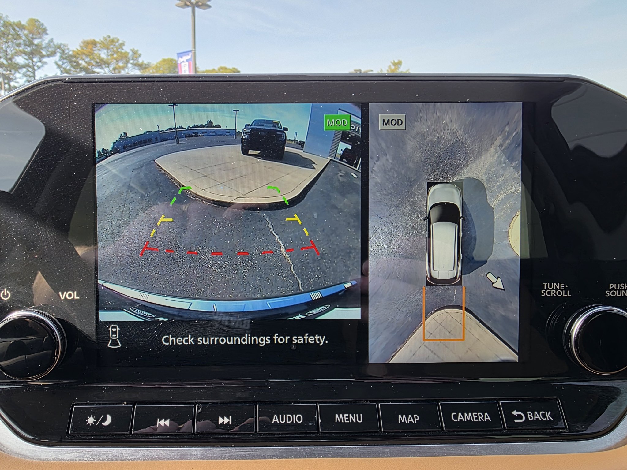 Used 2023 Nissan Rogue Platinum FWD image 29