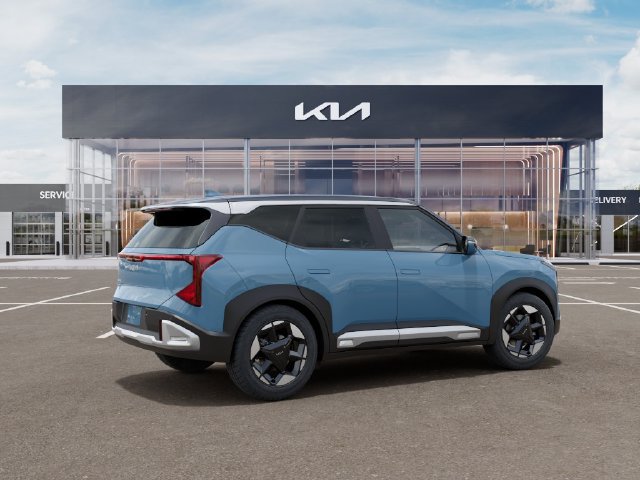 New 2027 Kia Seltos S FWD image 6